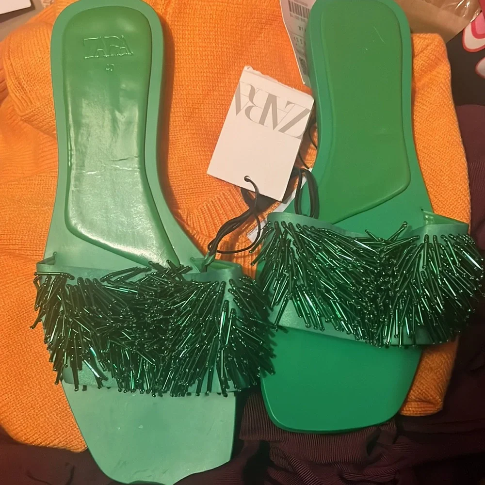 Zara Green Beaded Sandals - Picture 7 of 8